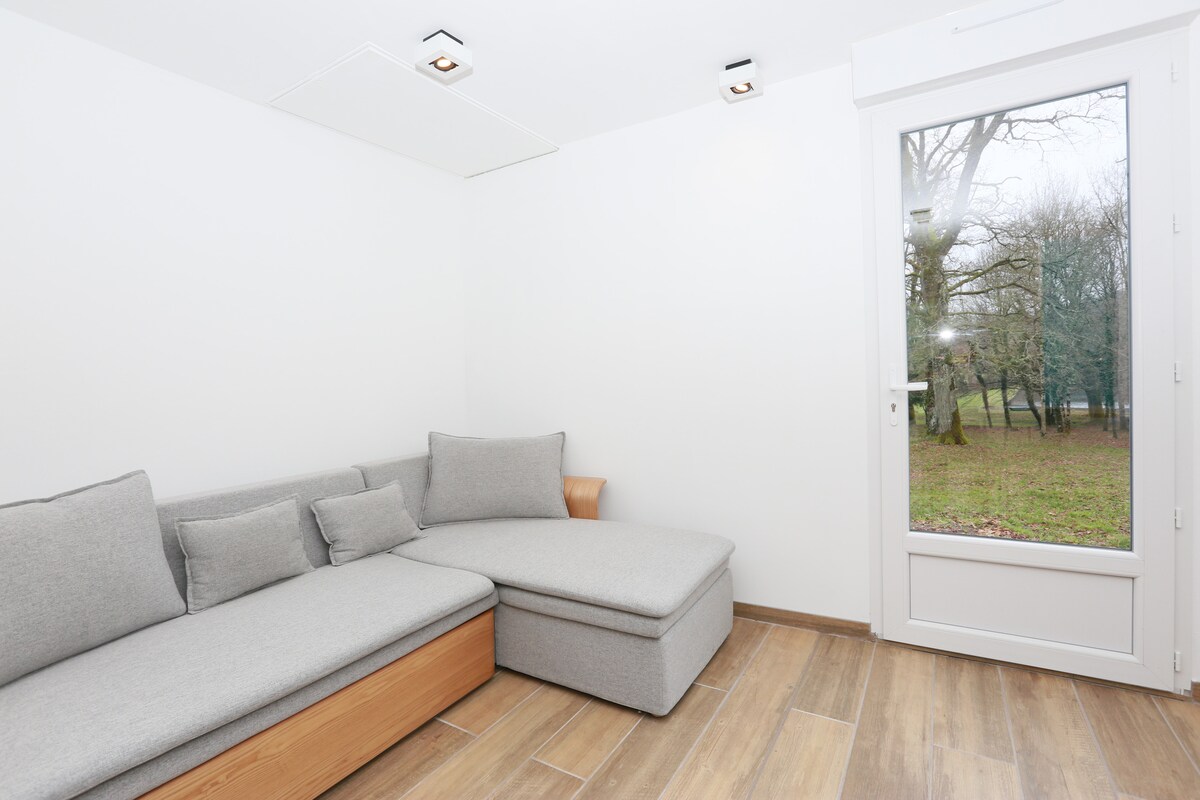 Espace détente avec vue sur le parc